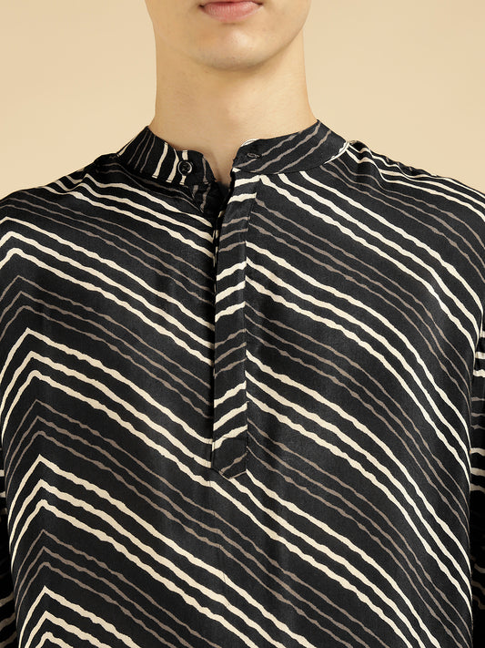 Leheriya With Bandhani Printed Ethnic Kurta For Men